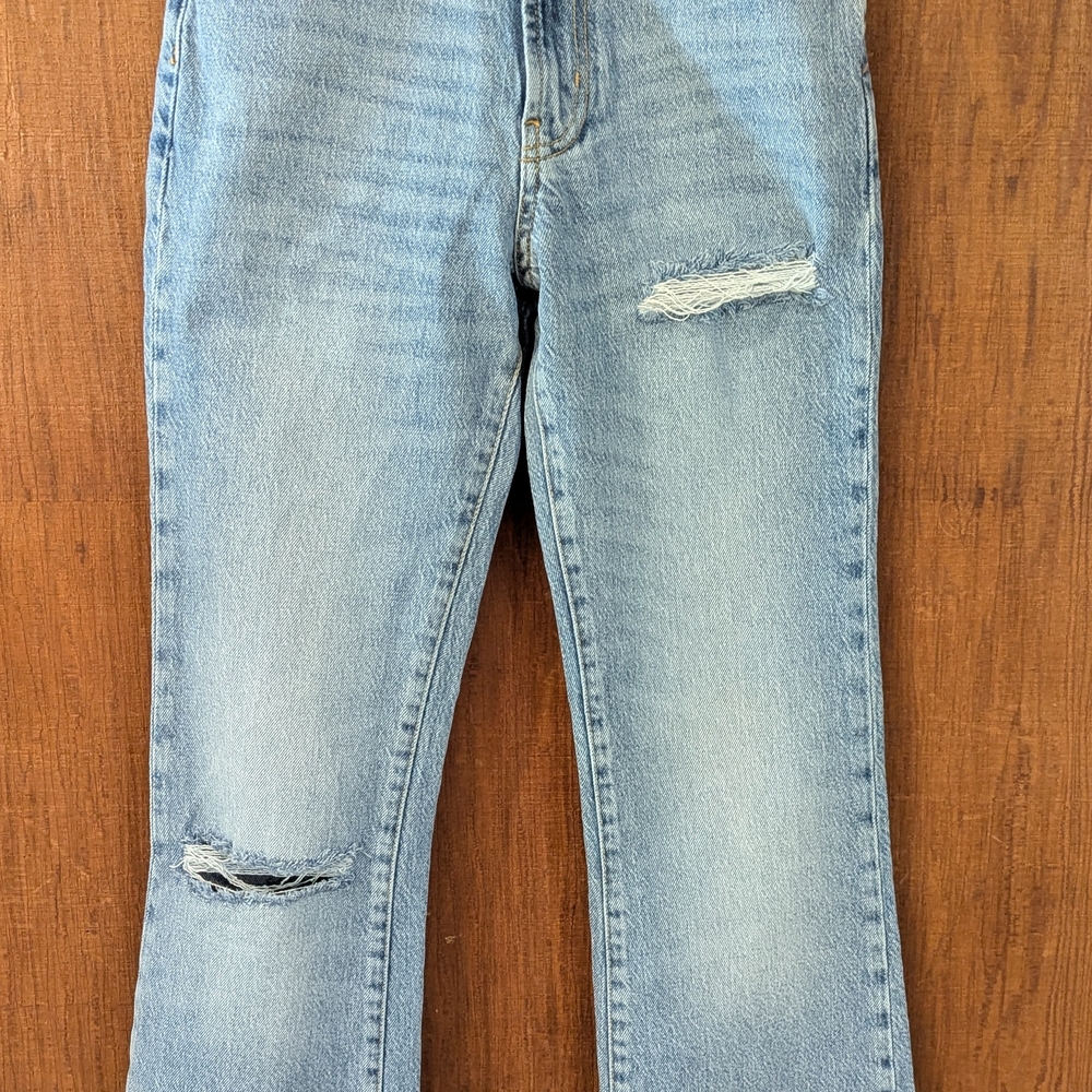 Urban Outfitters BDG Light Blue Distressed Bootcut Denim Jeans, Size 25